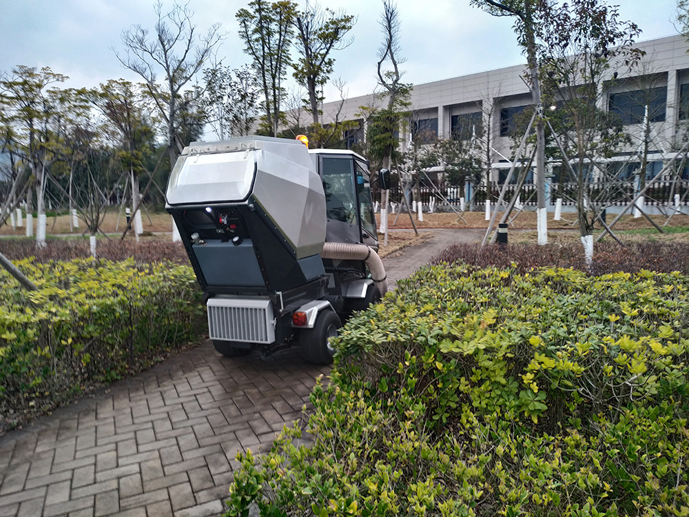 YJ2190柴油小掃公園清掃